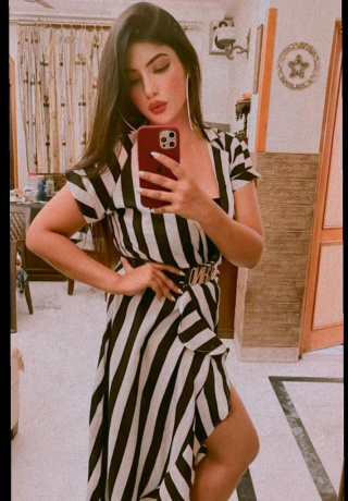 Intense Passionate Experience With Escort Riya Al Barsha. 4